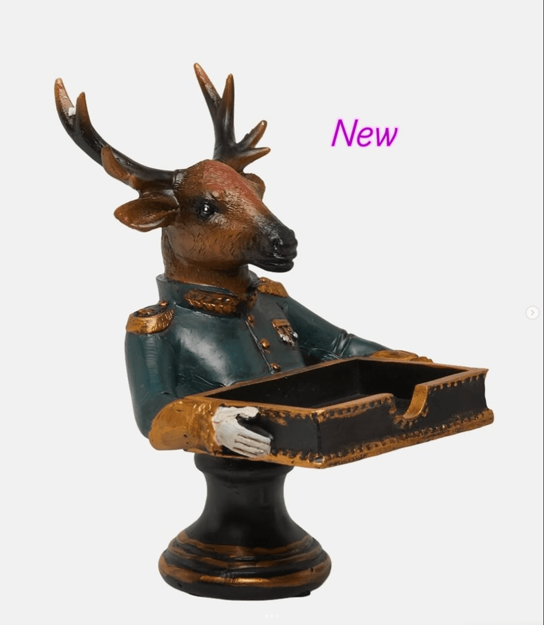 Buste cerf en uniforme